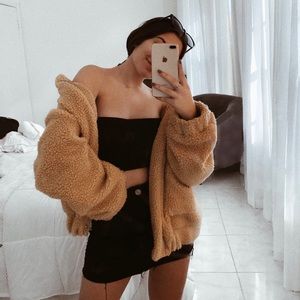 Meet your Posher, Sol